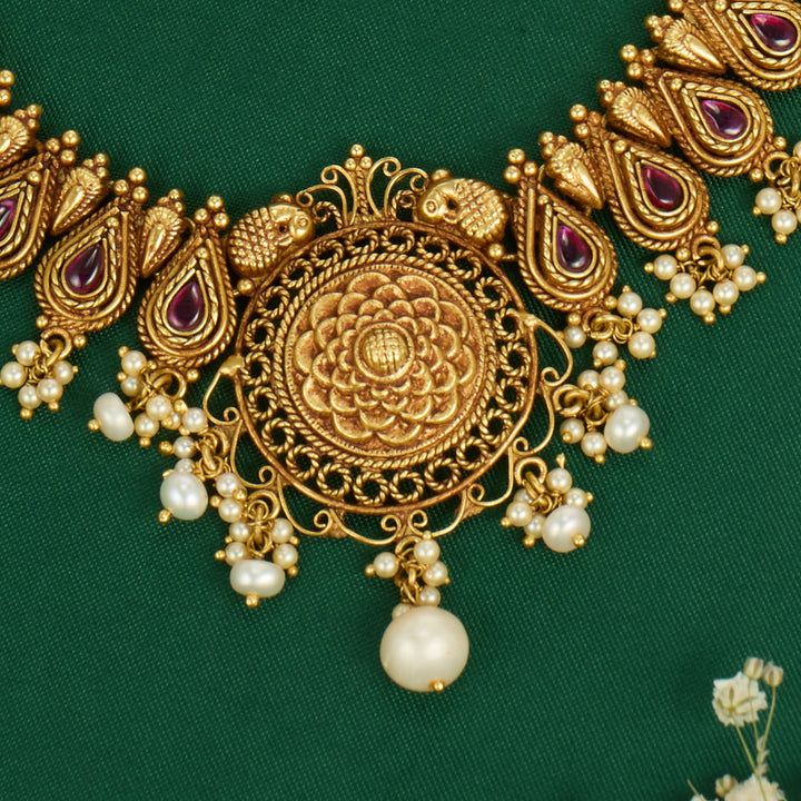 Admira Short Necklace