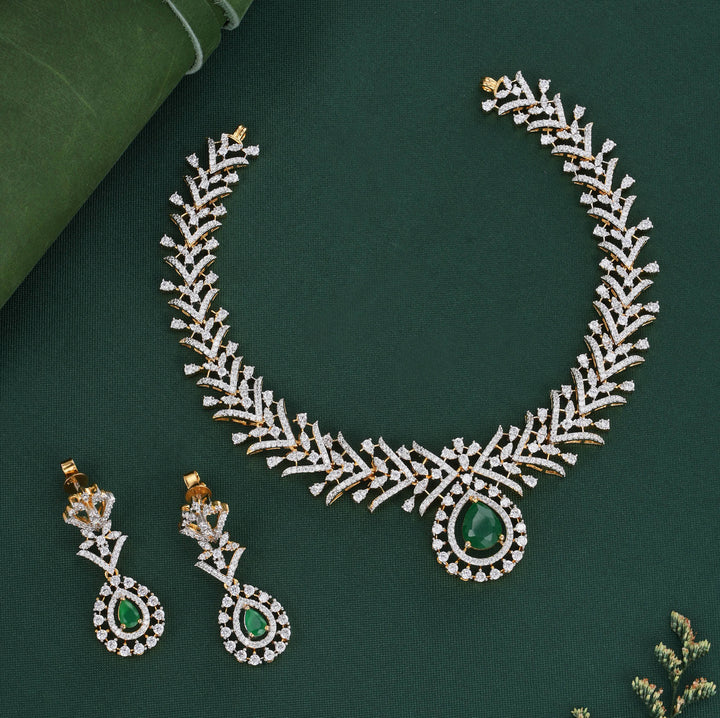 Anavikha Short Necklace Set