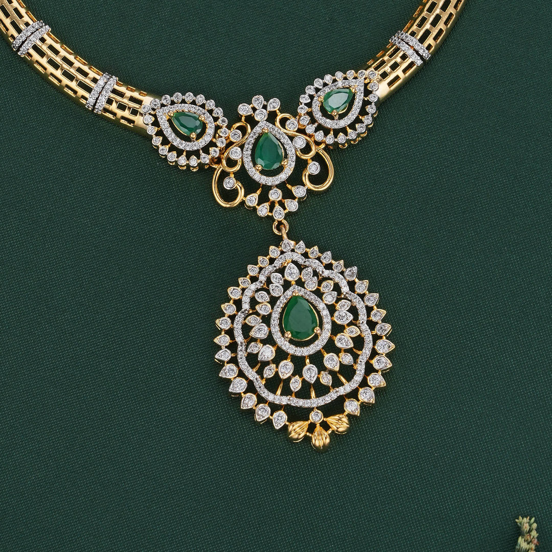 Paarnika Avikam Short Necklace