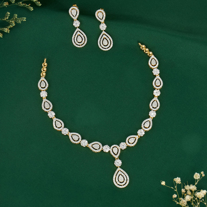 Sparkle Short Necklace Set