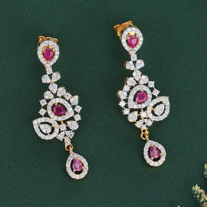 Dhiyaana Short Necklace Set