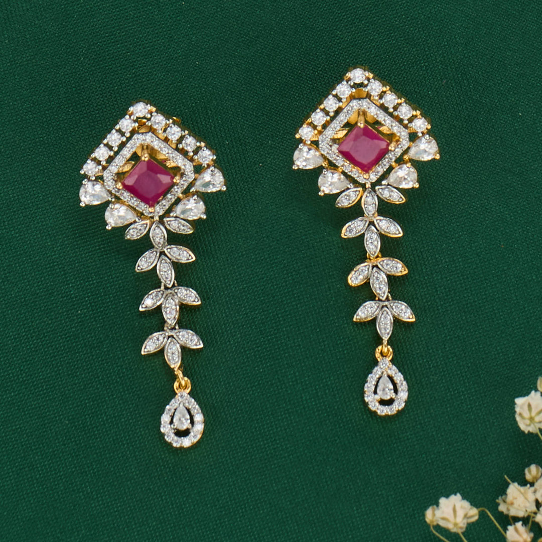 Chic & Glow Short Necklace Set