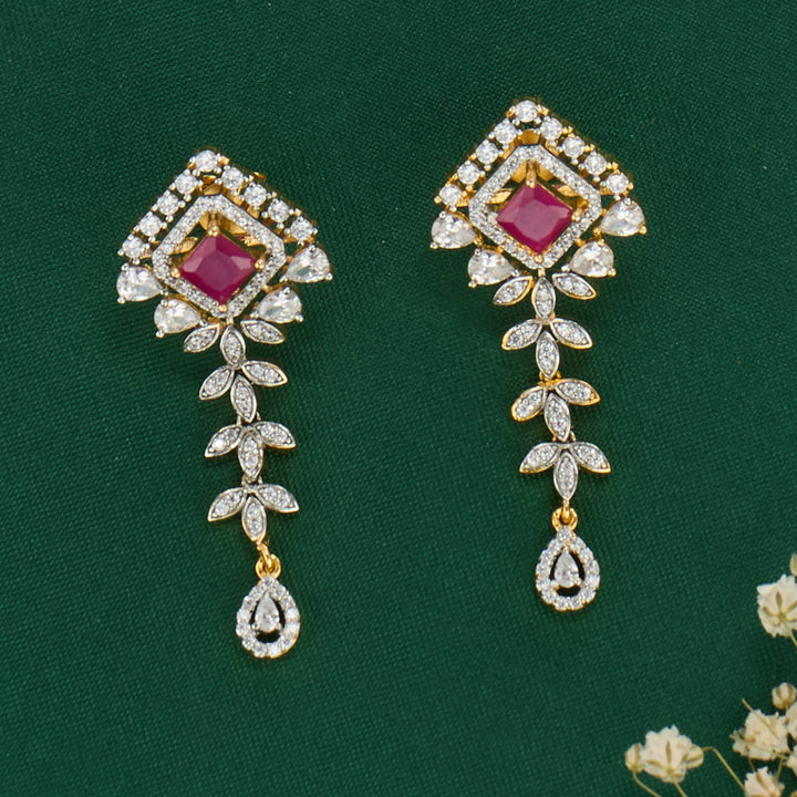 Chic & Glow Short Necklace Set