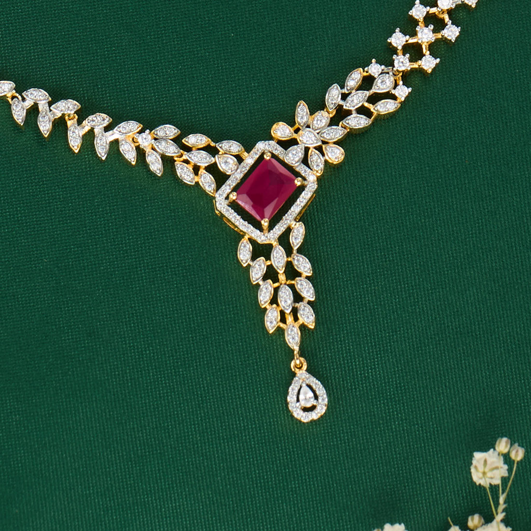 Chic & Glow Short Necklace Set