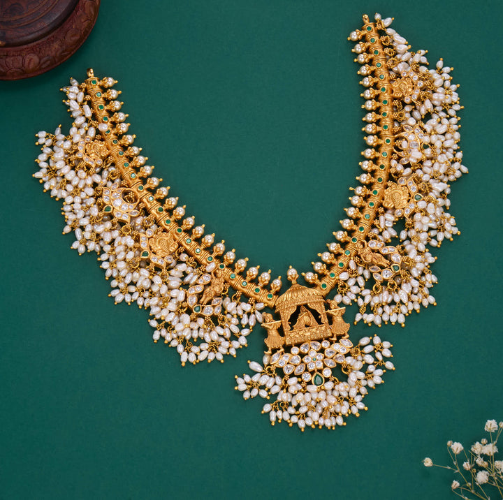 Ivana Guttapusalu Necklace