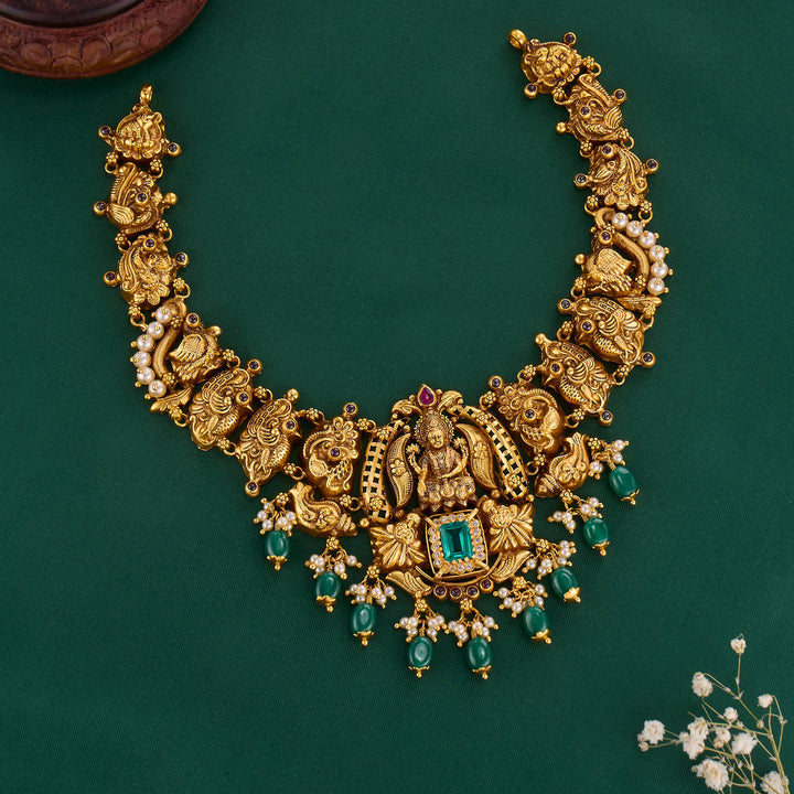 Anvesha Nagas Short Necklace