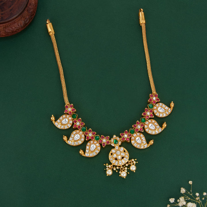 Jashvitha Reversible Short Necklace