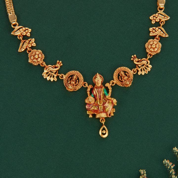 Lakshmi 3D Spl Short Necklace