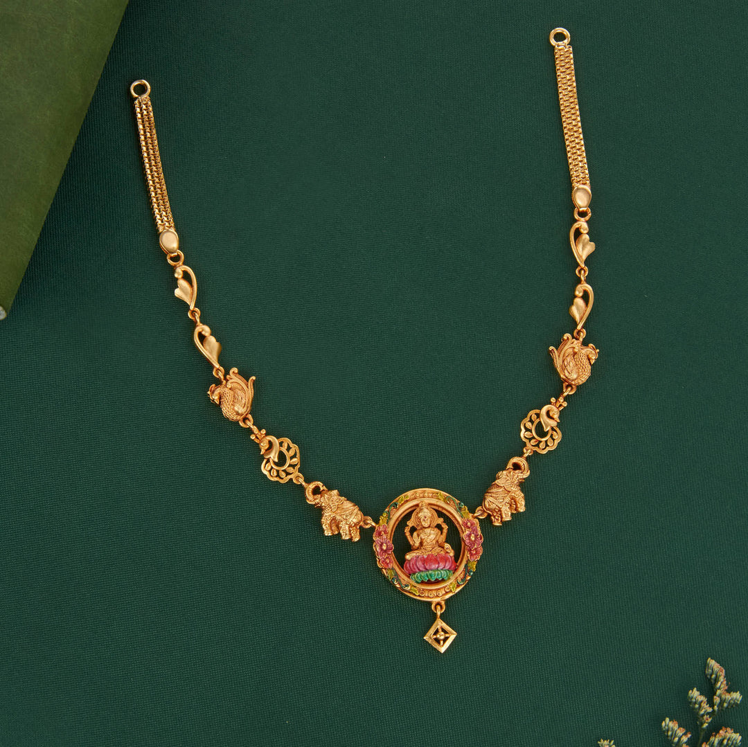 Elegance 3D Spl Short Necklace