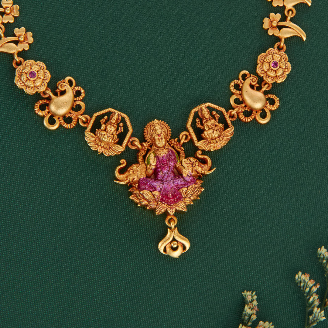 Harshika 3D Spl Short Necklace