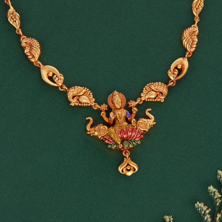 Srikala 3D Spl Short Necklace