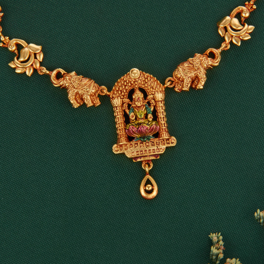 Krithika 3D Spl Short Necklace