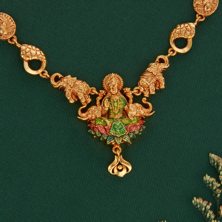 Lingradhaa 3D Spl Short Necklace