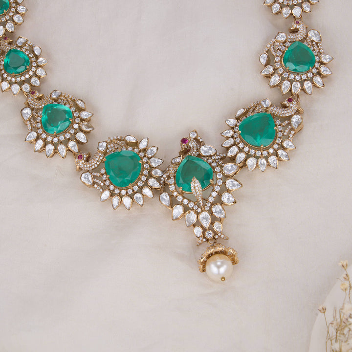 Aisha Short Necklace Set