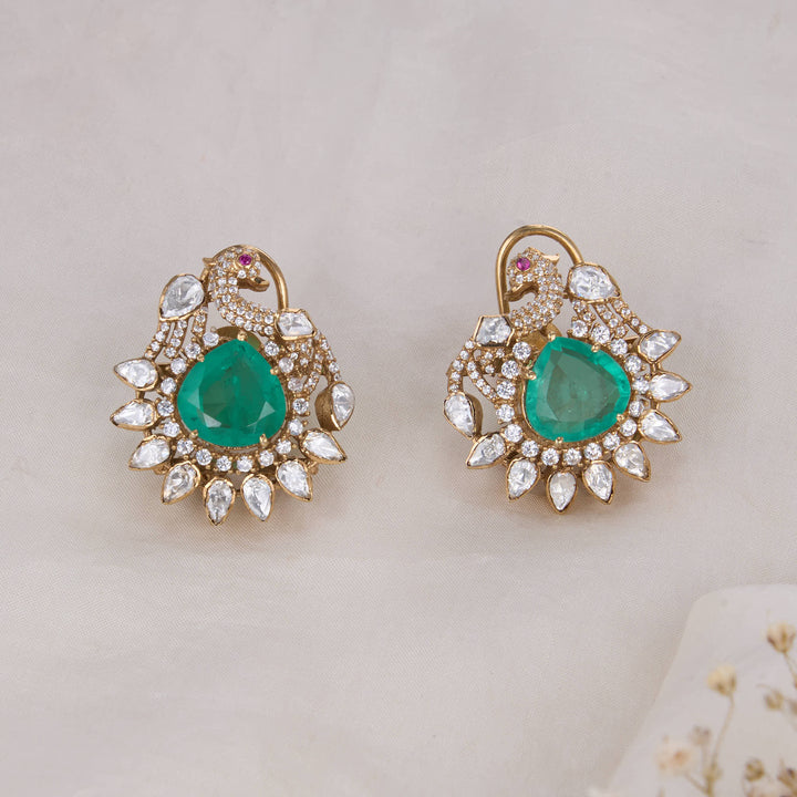 Aisha Short Necklace Set
