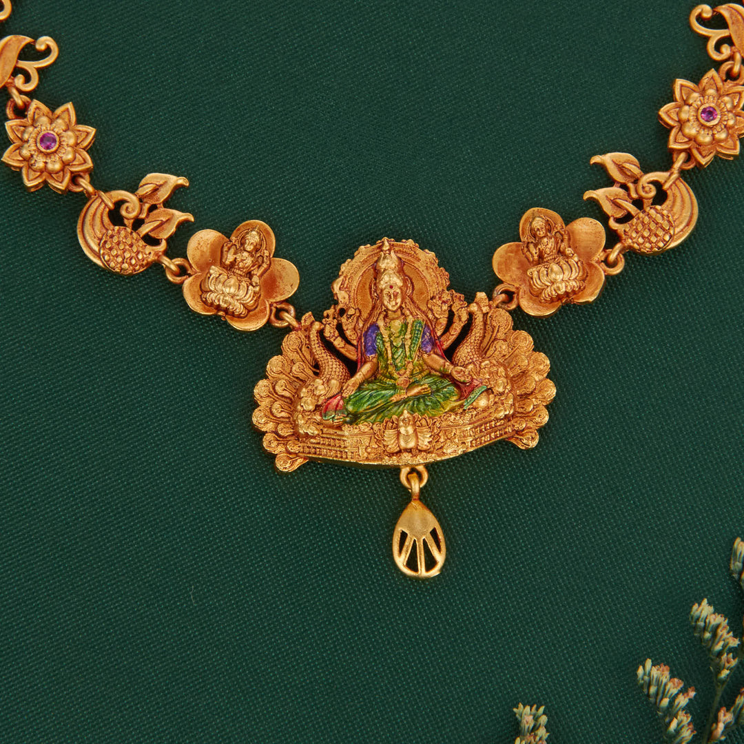 Varshikaa 3D Spl Short Necklace