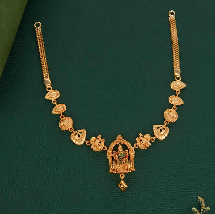 Thara 3D Spl Short Necklace