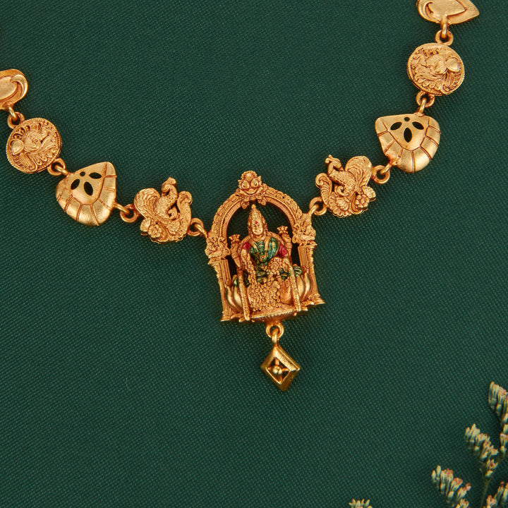 Thara 3D Spl Short Necklace