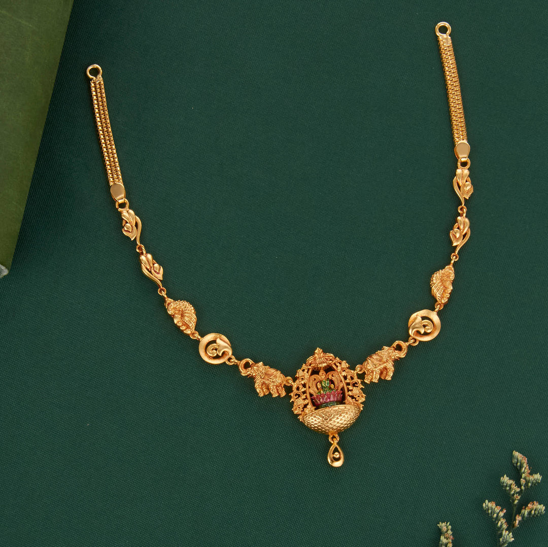 Bindhu Short Necklace