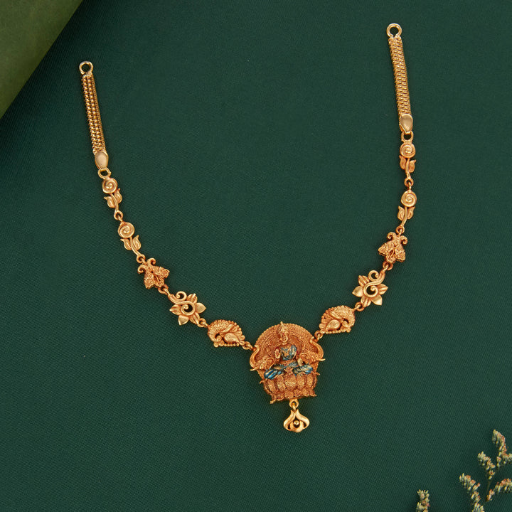Radhika Short Necklace