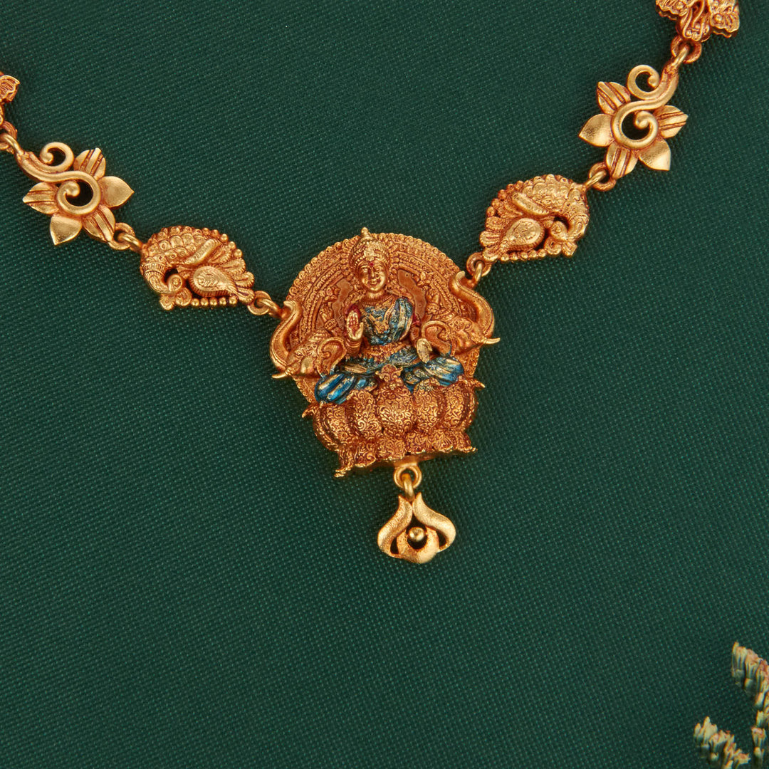 Radhika Short Necklace