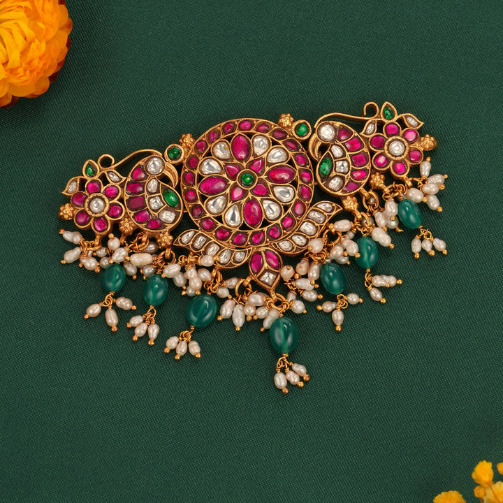 Nitharasha Kundan Choker