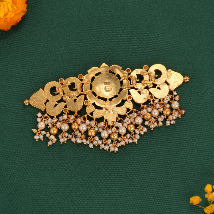 Larina Kundan Choker