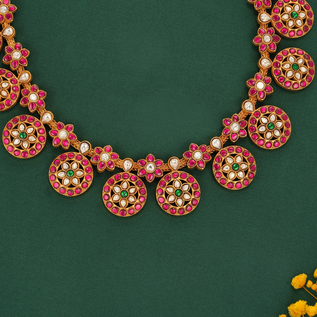 Vedanshi Kundan Long Necklace