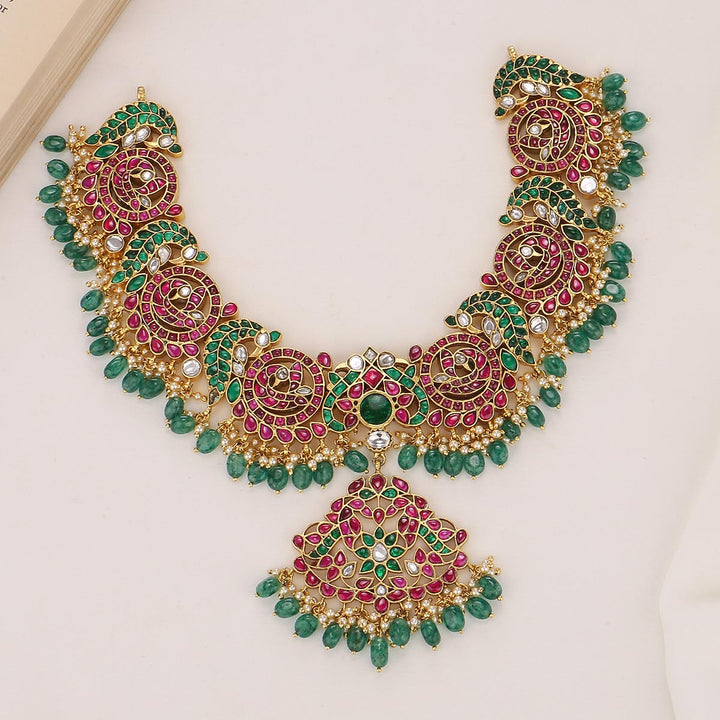 Madona Kundan Short Necklace