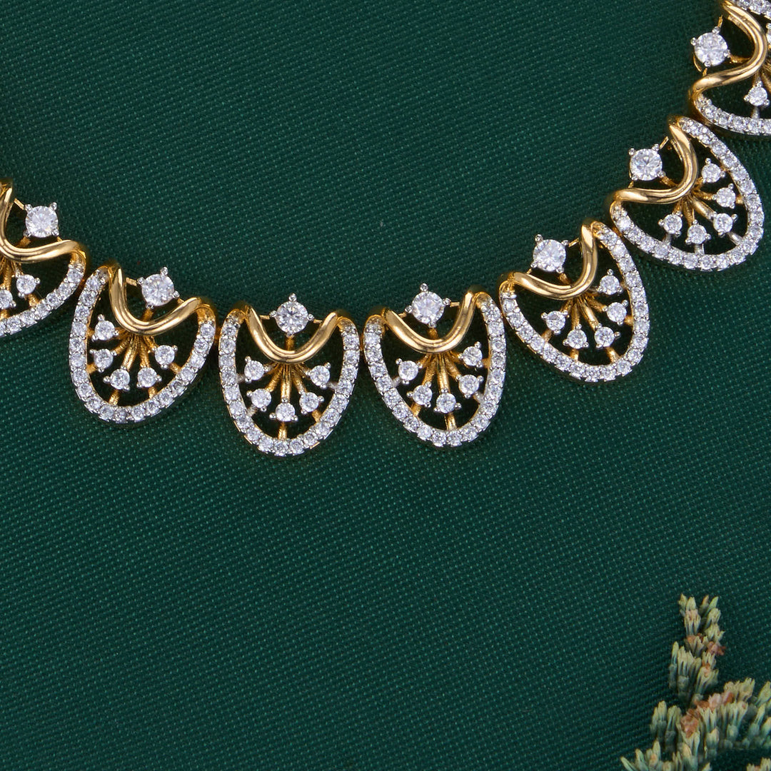 Freyja Short Necklace Set