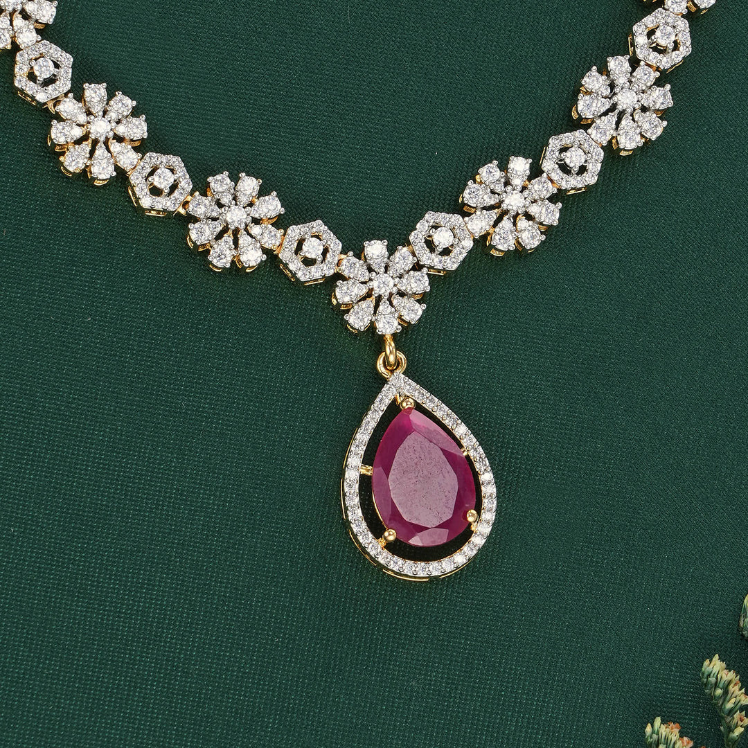 Eir  Short Necklace Set