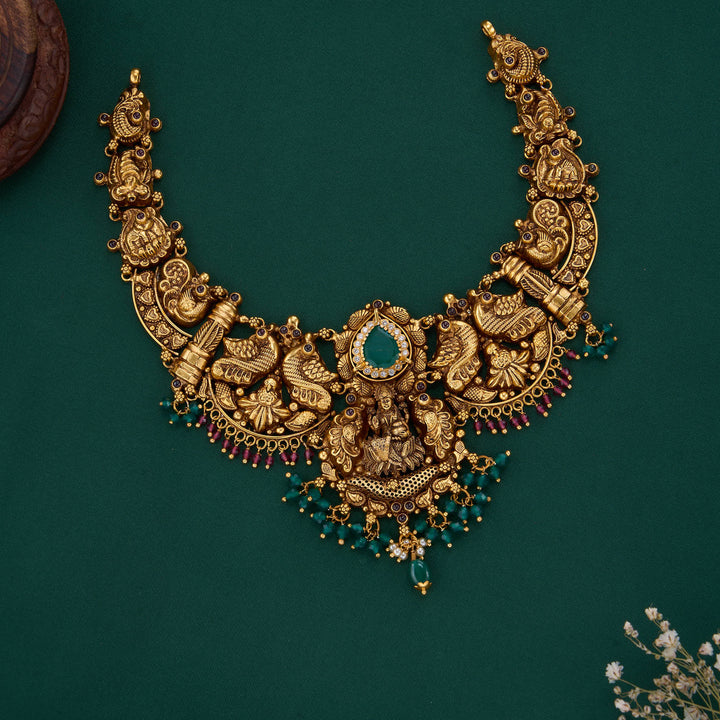 Lavish Nagas Short Necklace
