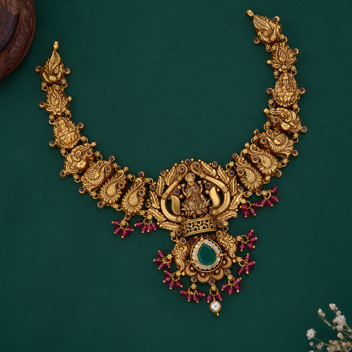 Shobitha Nagas Short Necklace