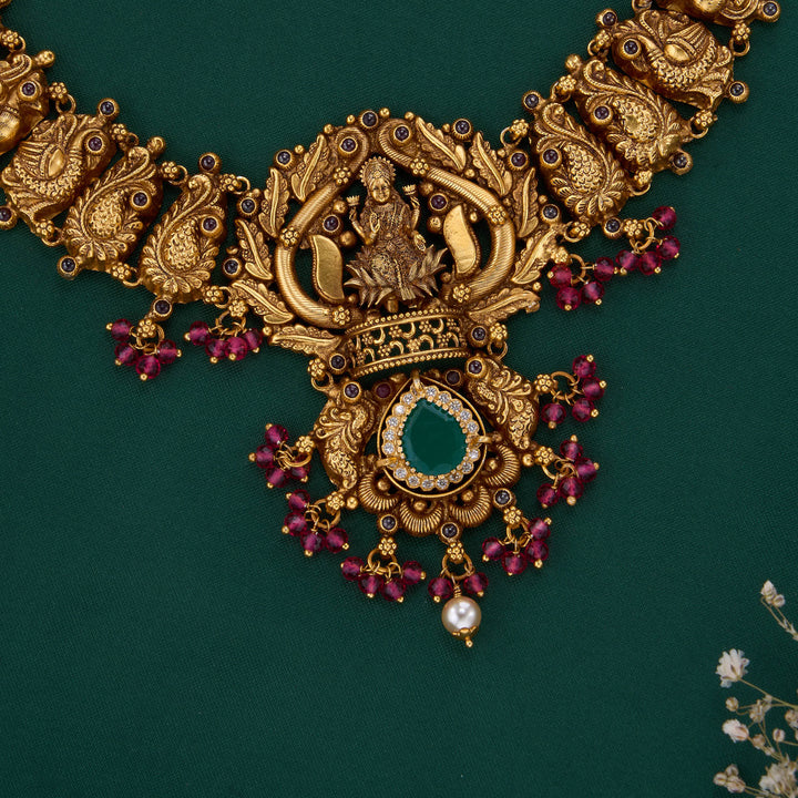 Shobitha Nagas Short Necklace
