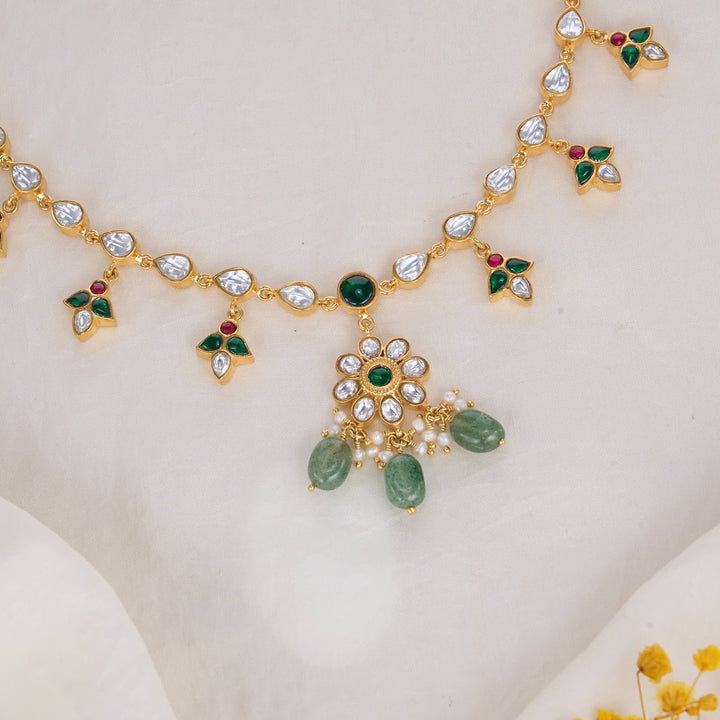 Pretty Look Kundan Necklace Set