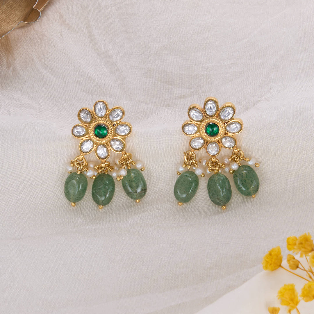 Pretty Look Kundan Necklace Set