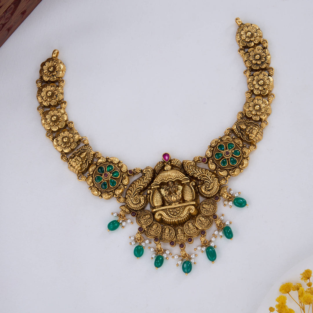 Lekshana Nagas Short Necklace
