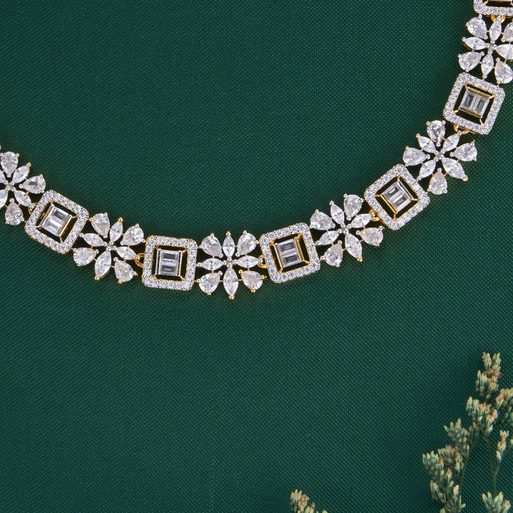 Aria Short Necklace