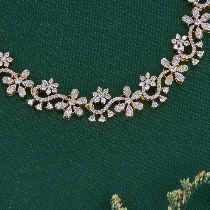 Evelina Short Necklace Set