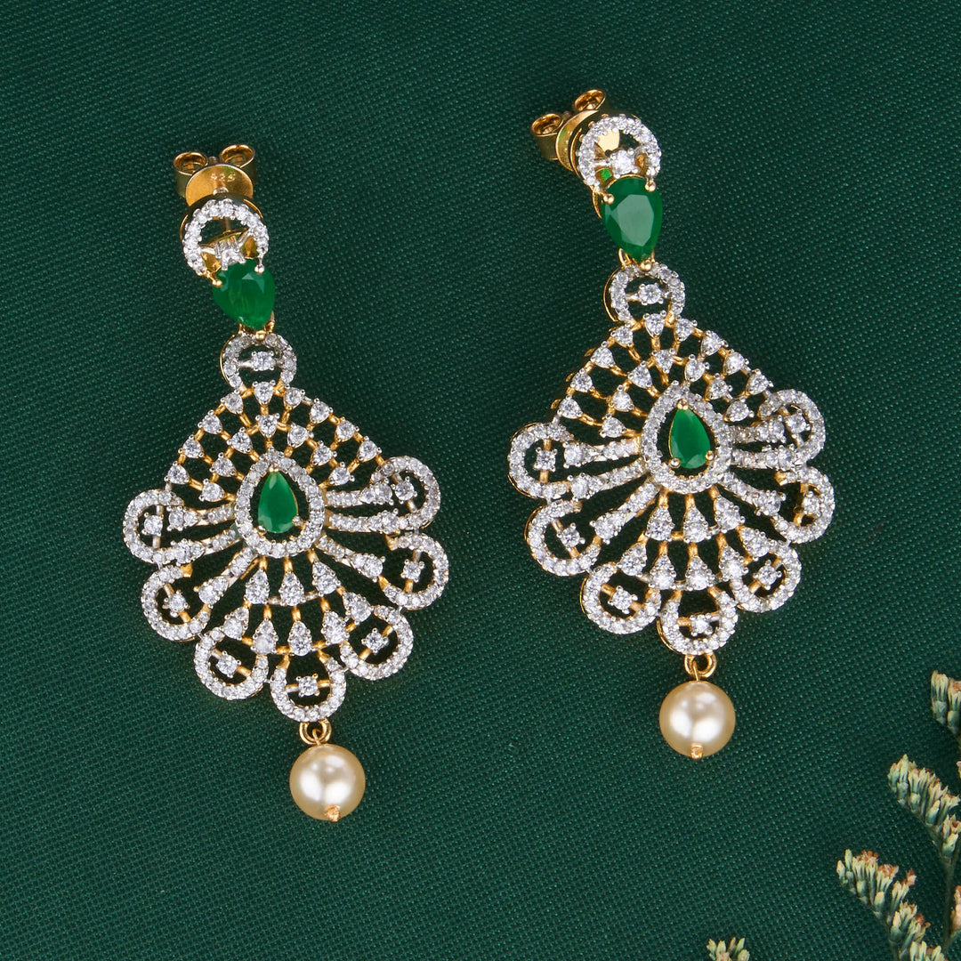 Bruna Short Necklace Set
