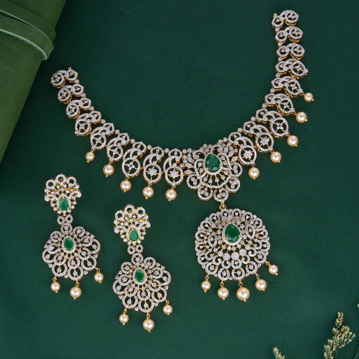 Romola Short Necklace Set