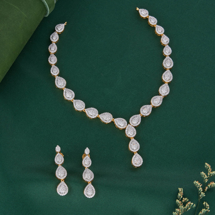 Fiorella Short Necklace Set