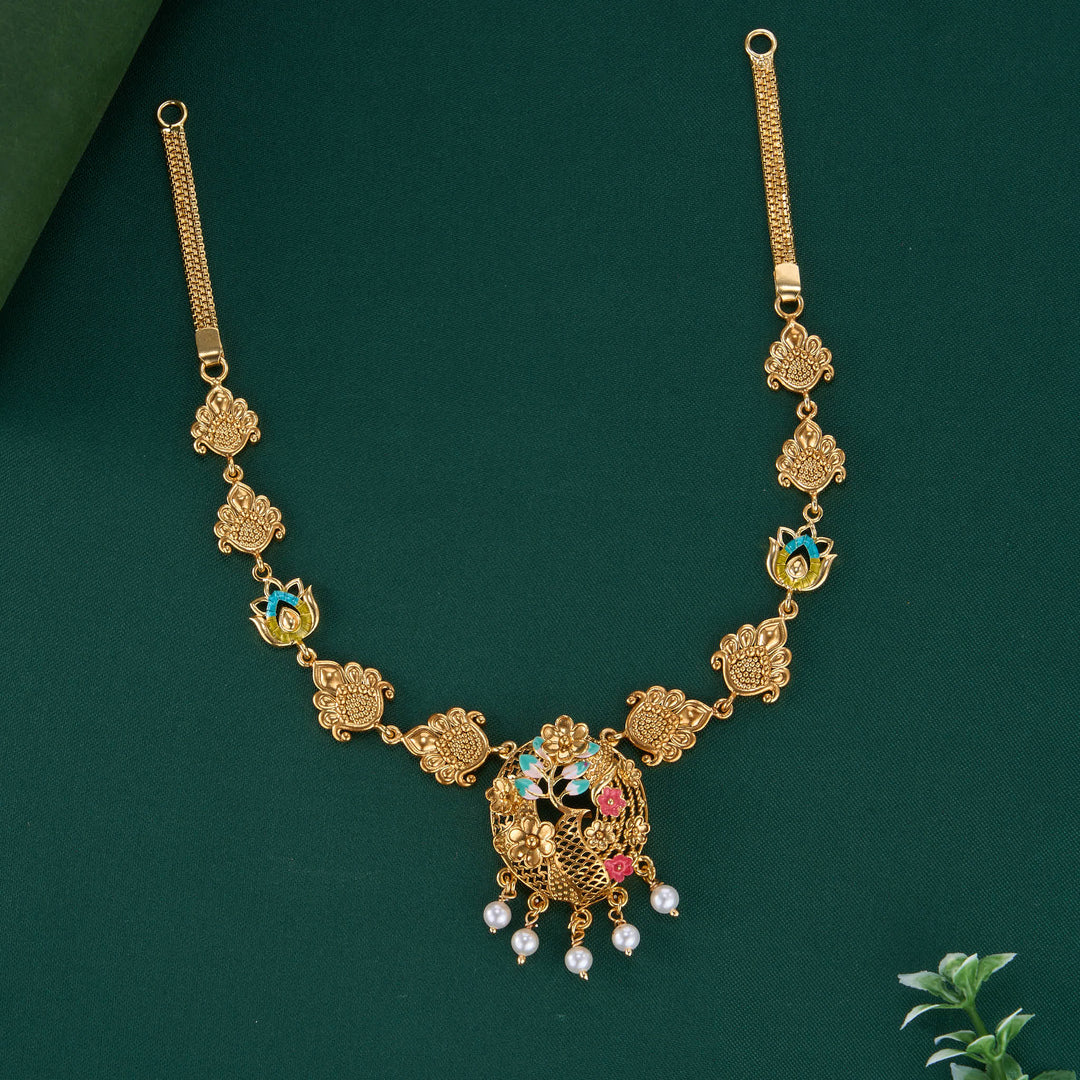 Advika 3D Spl Short Necklace