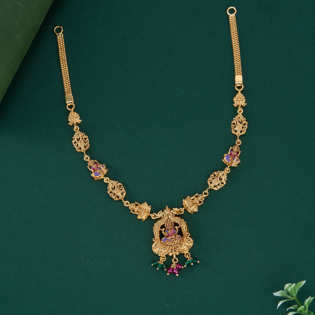 Charvikha 3D Spl Short Necklace