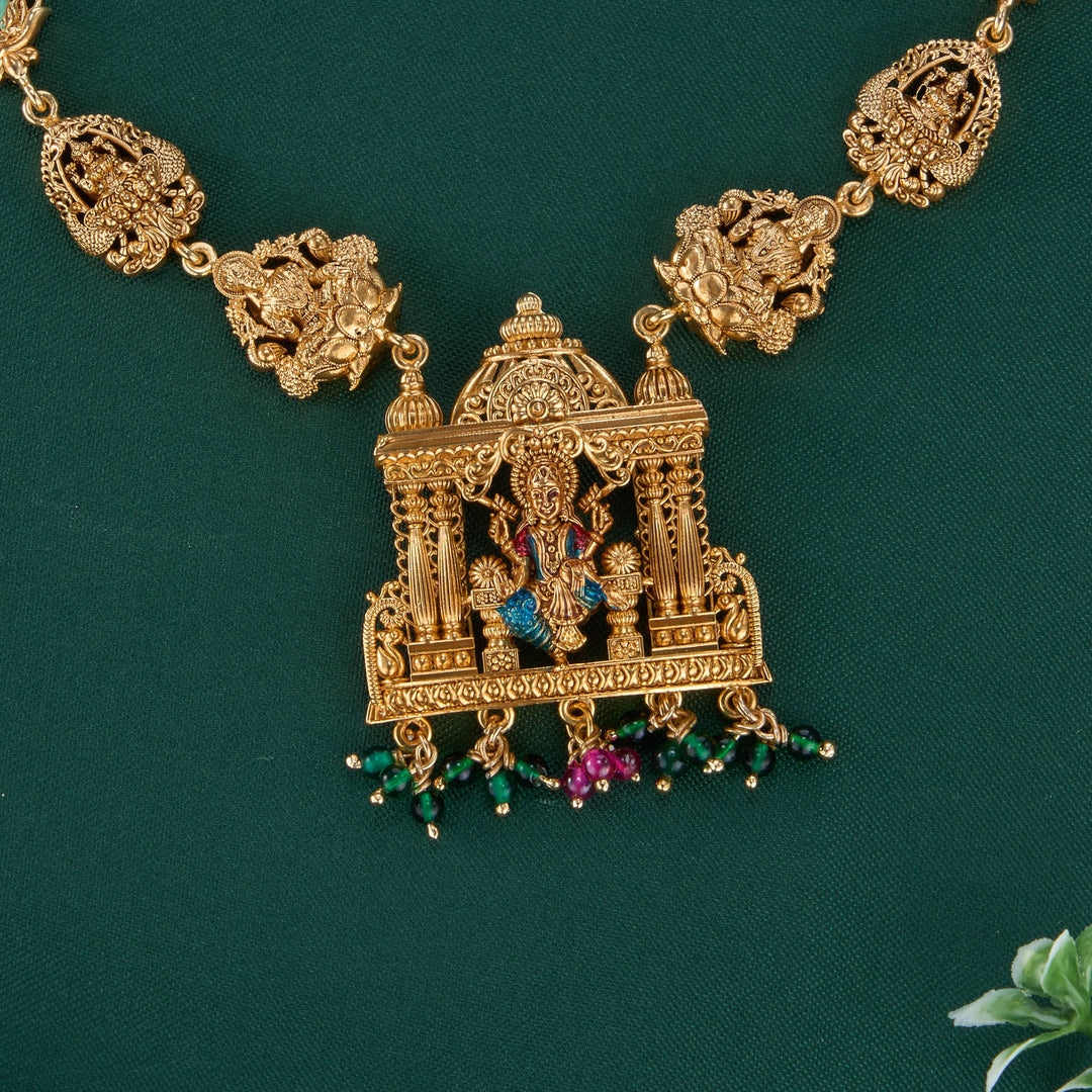 Dharshana 3D Spl Short Necklace