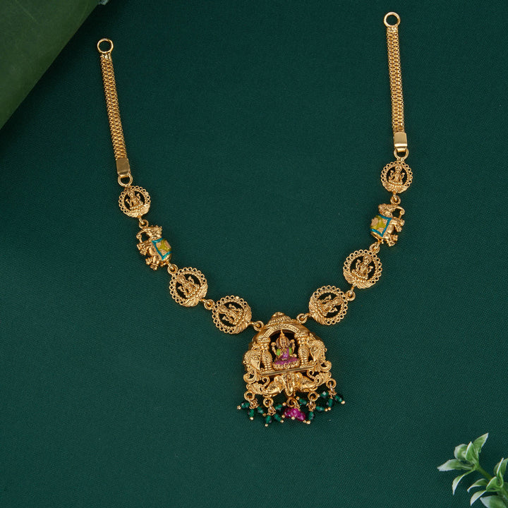 Kaavya 3D Spl Short Necklace