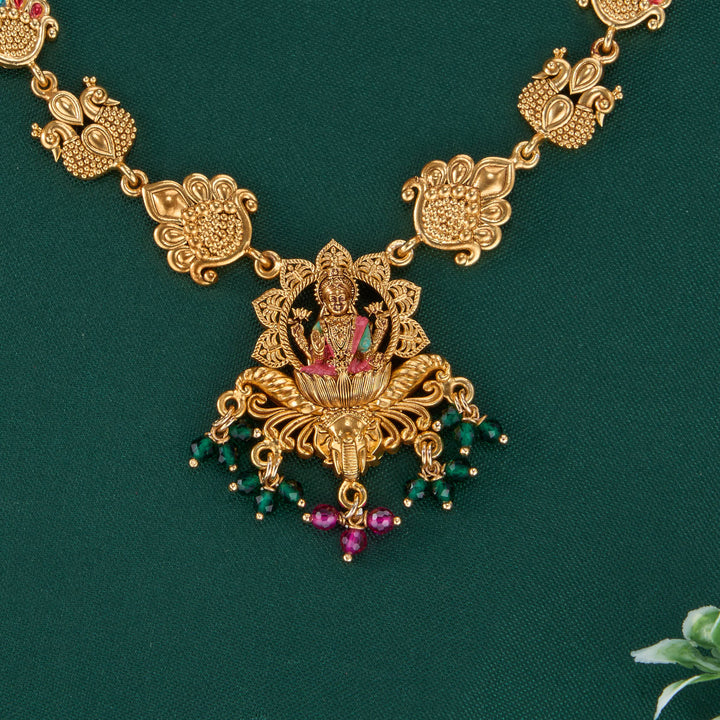 Ganisha 3D Spl Short Necklace