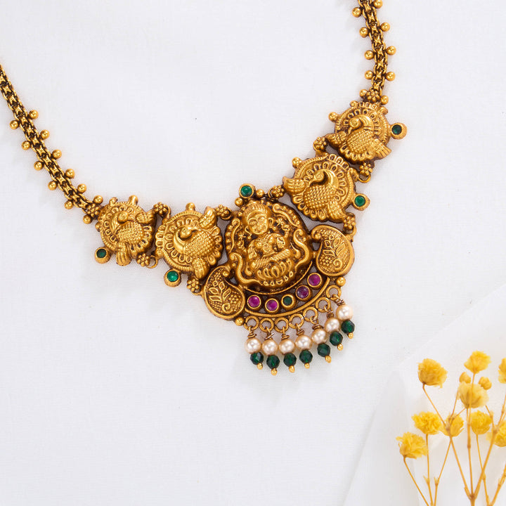 Yashikha Nagas Mini Short Necklace