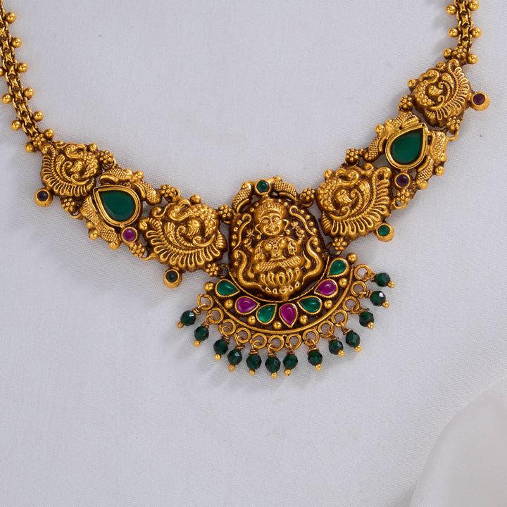 Laveena Nagas Mini Short Necklace