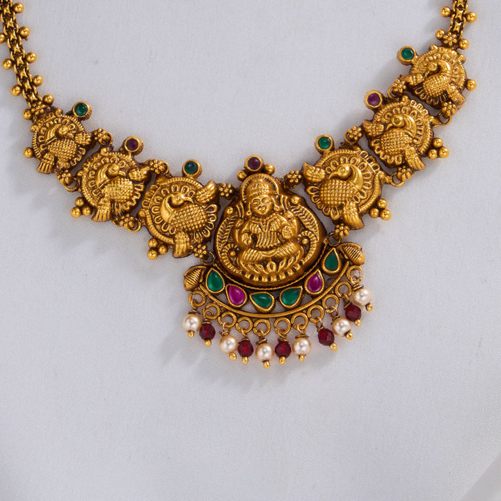 Thanisha Nagas Mini Short Necklace